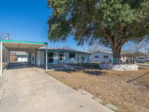 6227 Apple Valley, San Antonio, TX 78242