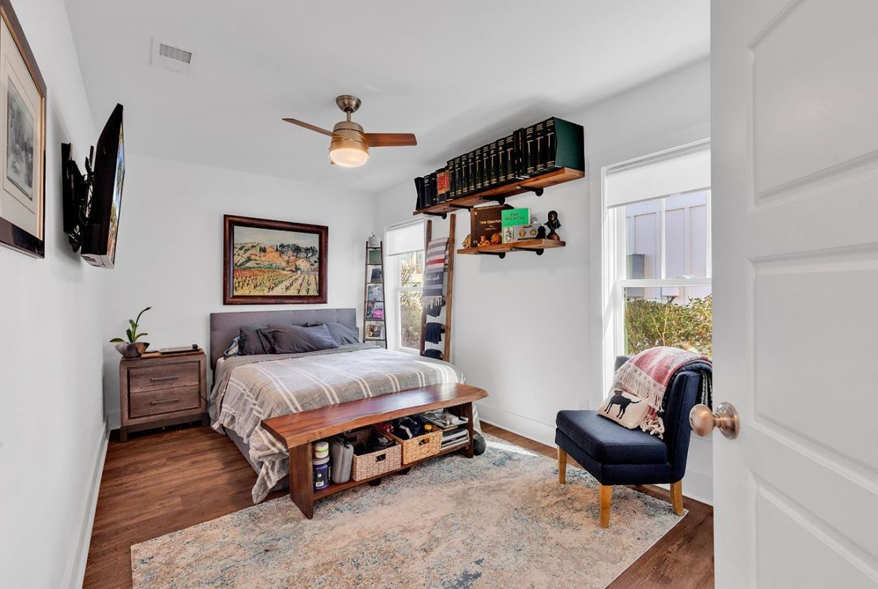 225 Clam Digger Loop Photo 11