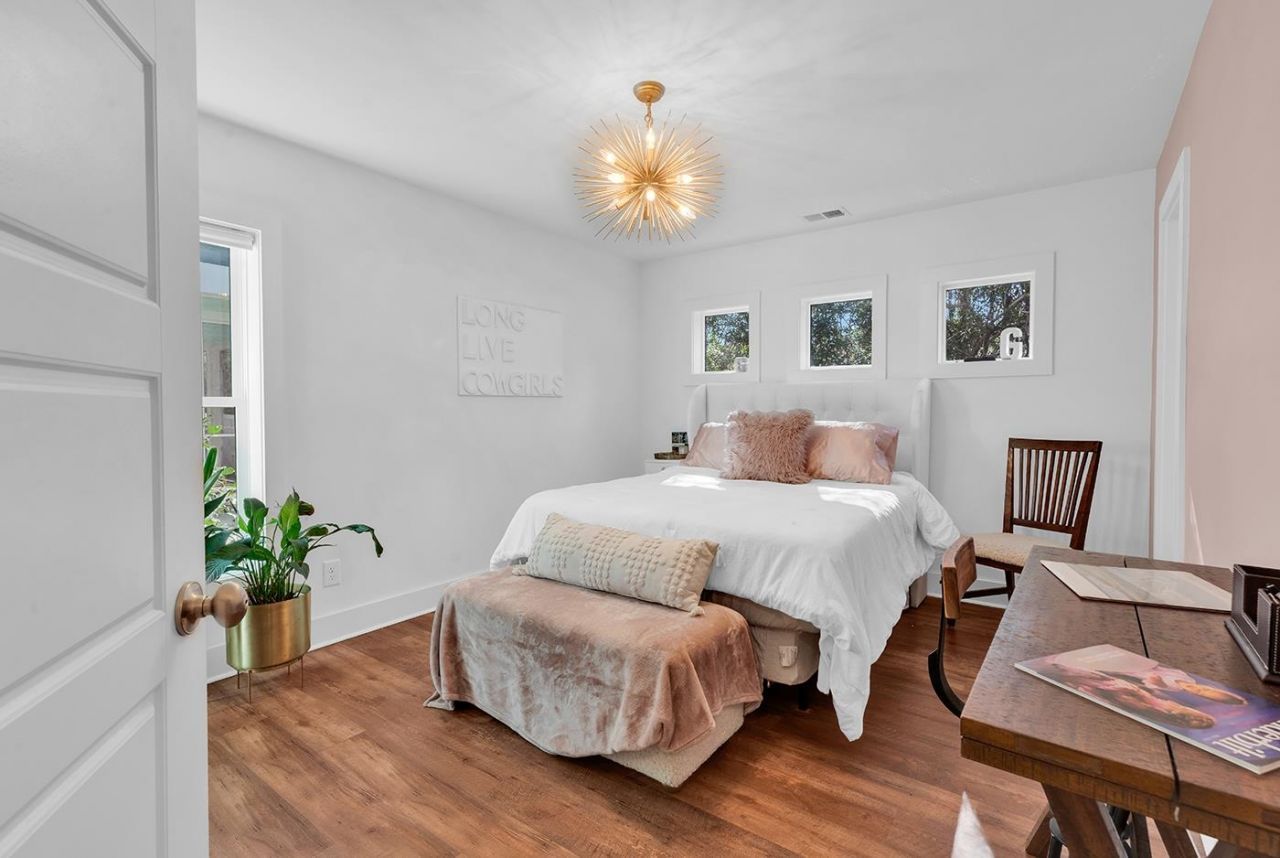 225 Clam Digger Loop Photo 17