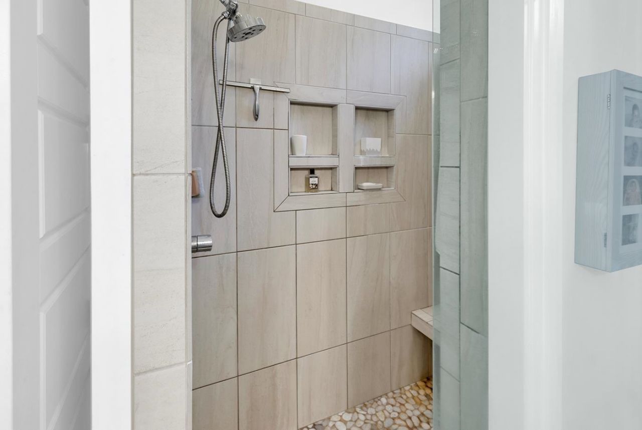 225 Clam Digger Loop Photo 25