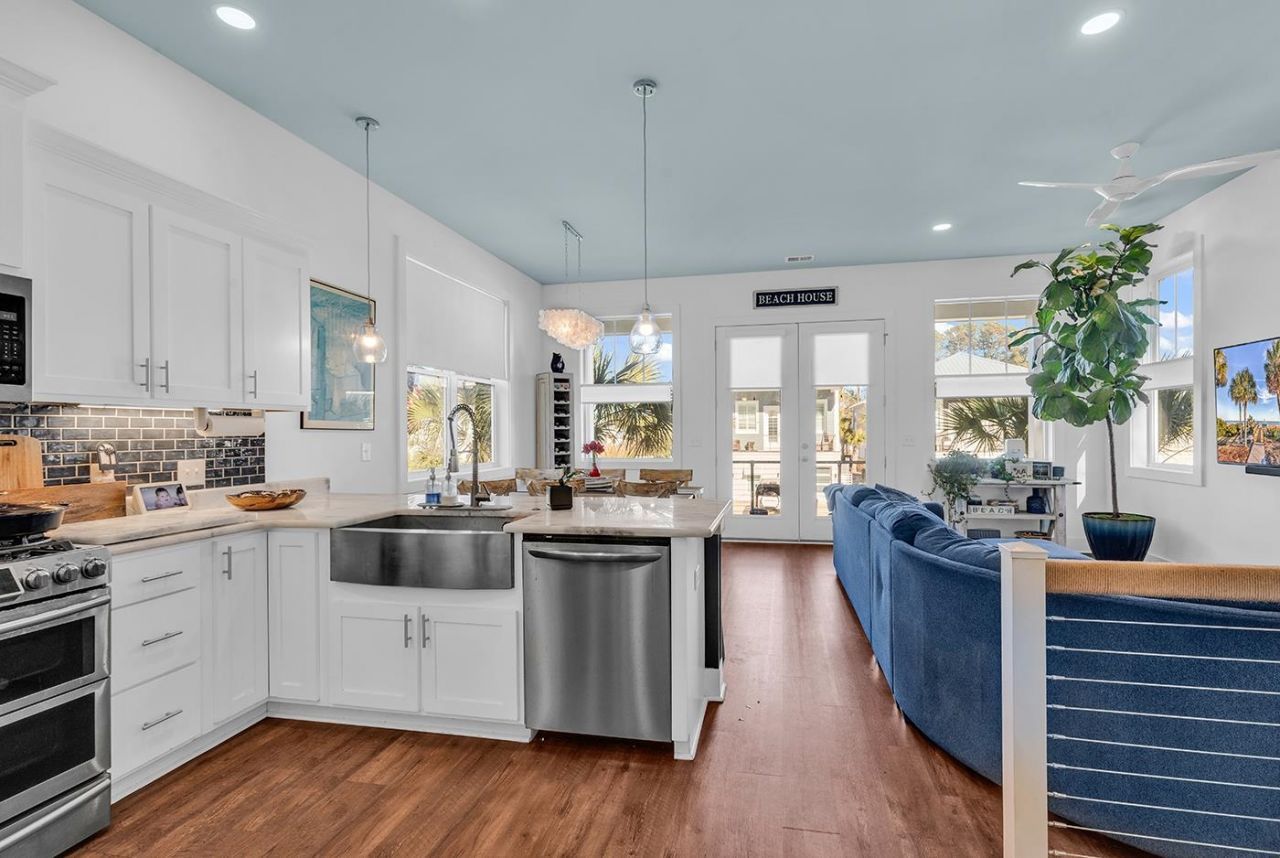 225 Clam Digger Loop Photo 35