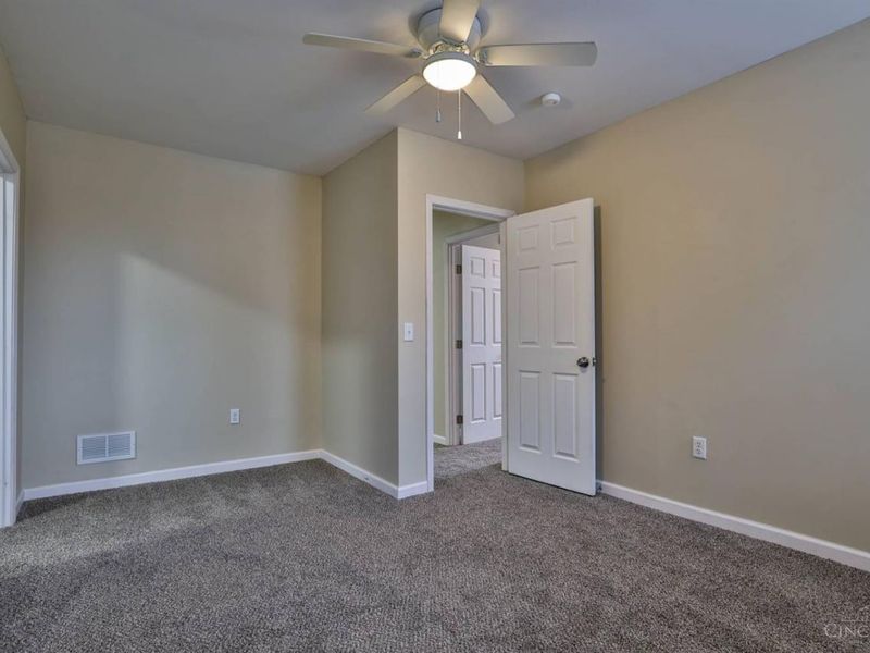 654 Third Street, Reading, OH 45215 Photo 21