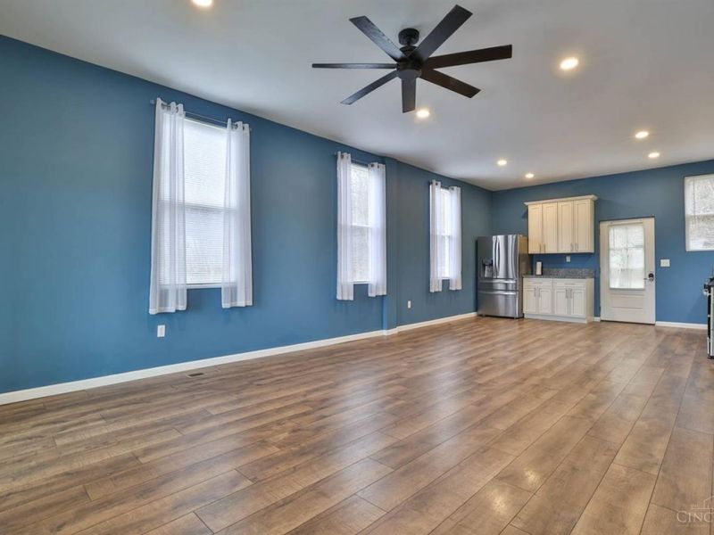 654 Third Street, Reading, OH 45215 Photo 6