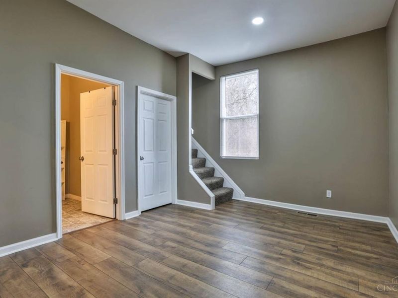 654 Third Street, Reading, OH 45215 Photo 9