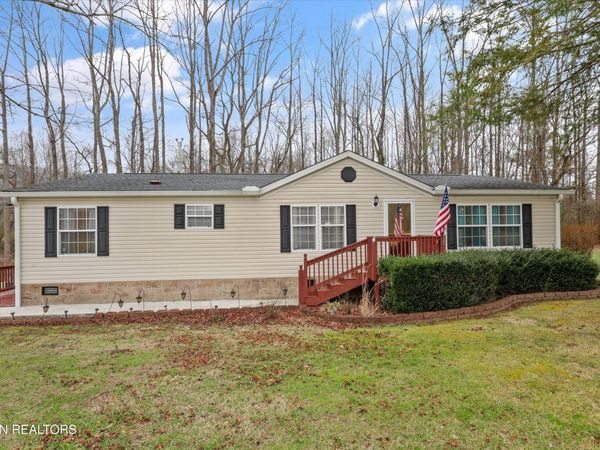 156 Lee Terry Rd, Wartburg, TN 37887