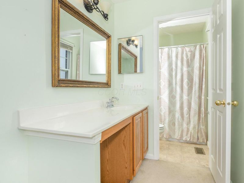 306 Eagles Nest Avenue, Johnstown, OH 43031 Photo 13