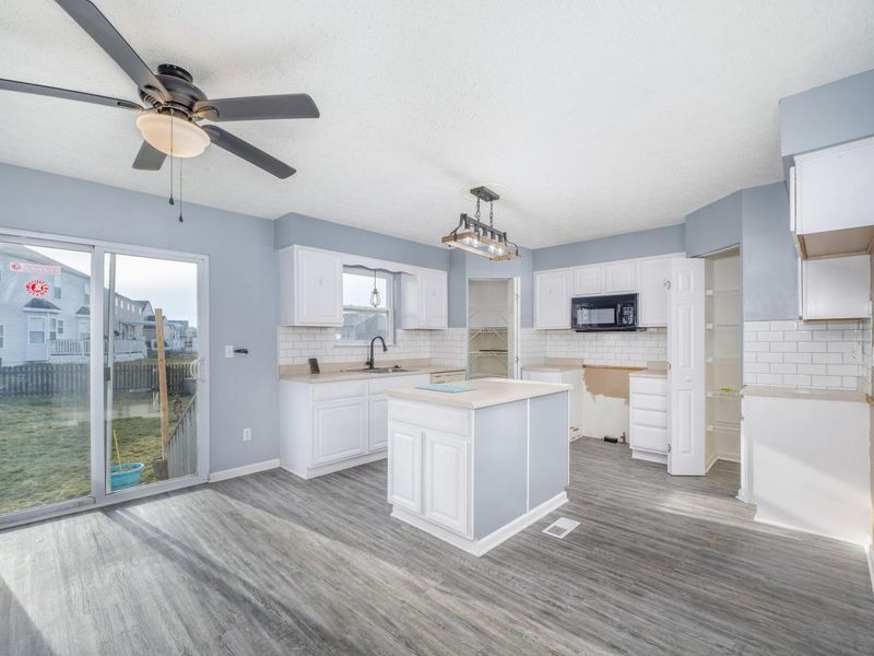 306 Eagles Nest Avenue, Johnstown, OH 43031 Photo 4