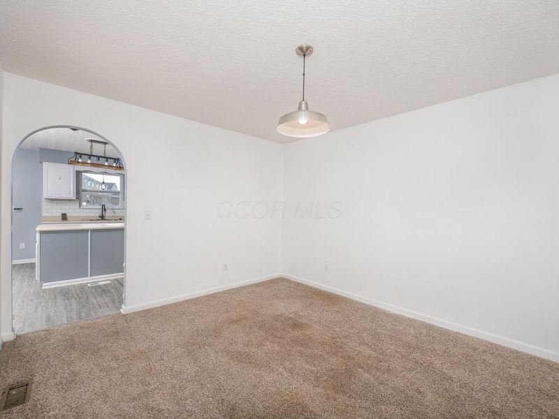 306 Eagles Nest Avenue, Johnstown, OH 43031 Photo 7