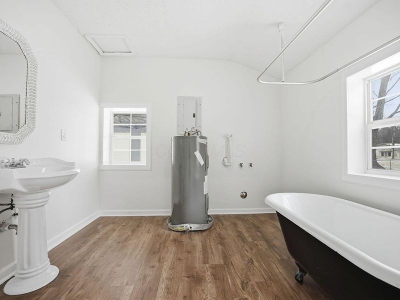 7097 Harlem Road, Westerville, OH 43082 Photo 53