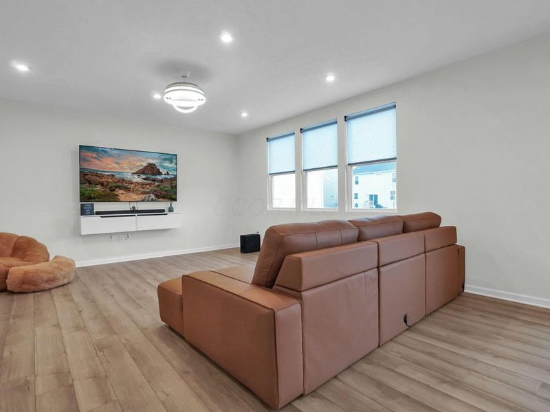 1303 Theodore Drive, Lockbourne, OH 43137 Photo 10