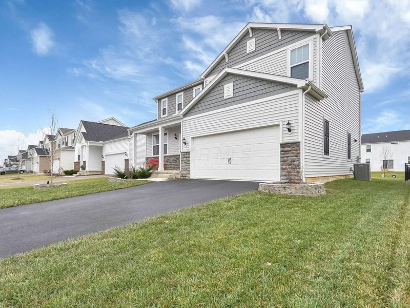 1303 Theodore Drive, Lockbourne, OH 43137 Photo 2