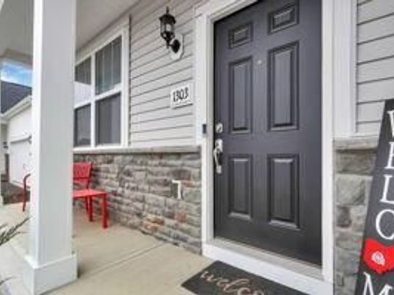 1303 Theodore Drive, Lockbourne, OH 43137 Photo 3