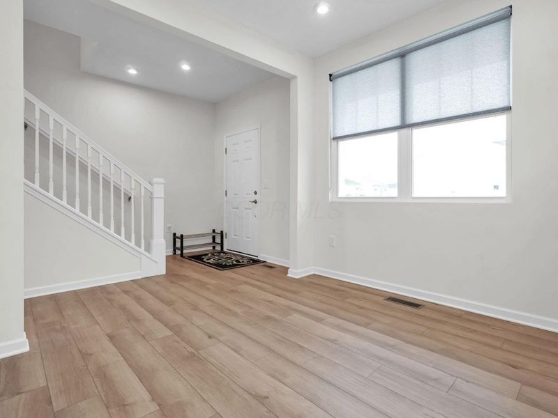 1303 Theodore Drive, Lockbourne, OH 43137 Photo 6