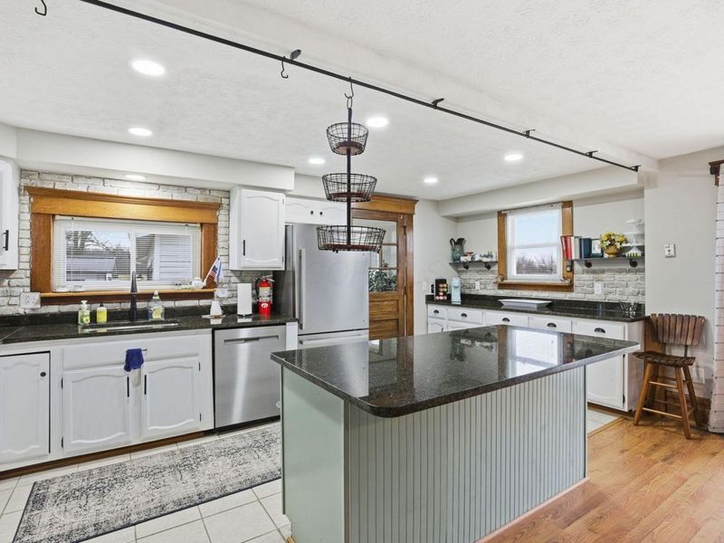 4838 Marion Road NW, Centerburg, OH 43011 Photo 4