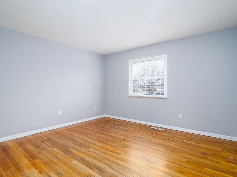 866 Brookdale Drive, West Jefferson, OH 43162 Photo 11