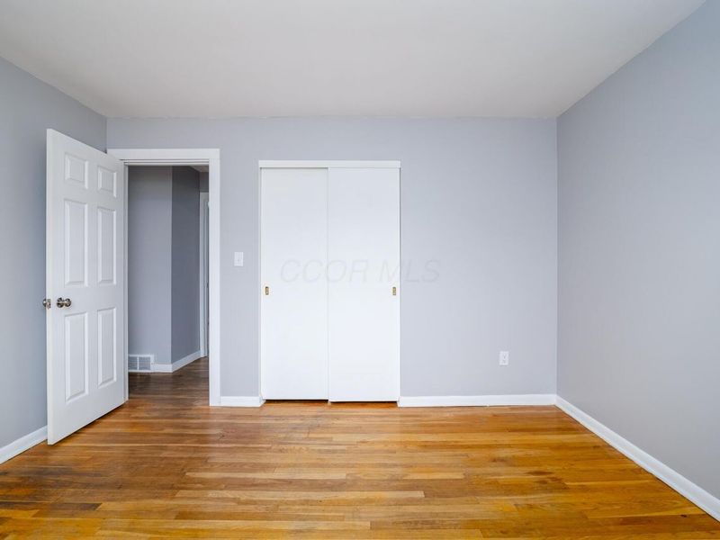 866 Brookdale Drive, West Jefferson, OH 43162 Photo 13