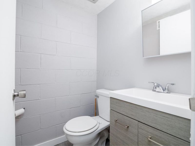 866 Brookdale Drive, West Jefferson, OH 43162 Photo 19