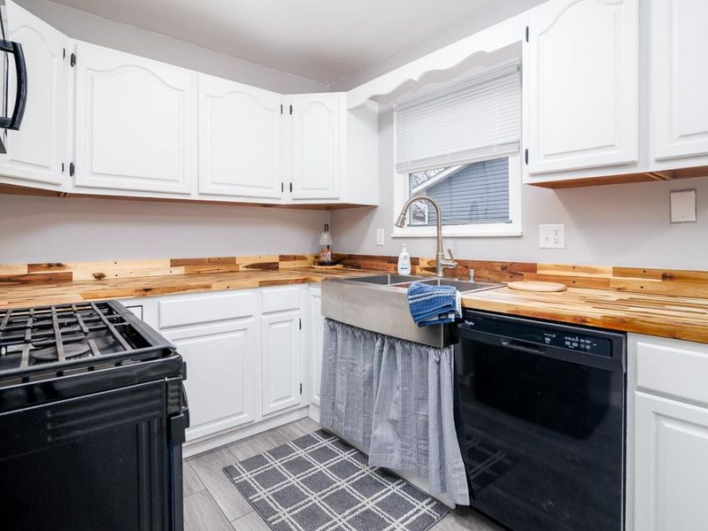 866 Brookdale Drive, West Jefferson, OH 43162 Photo 8