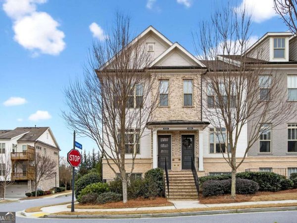 4302 Parkside Place, Atlanta, GA 30342