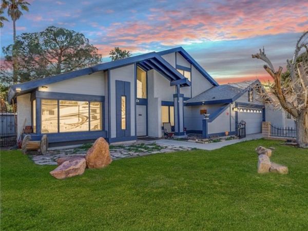 6547 Ellerhurst Drive, Las Vegas, NV 89103