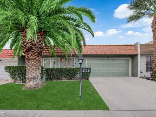 3753 Heritage Avenue, Las Vegas, NV 89121