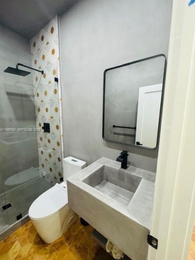 905 SW 13th Ct, Miami, FL 33135 Photo