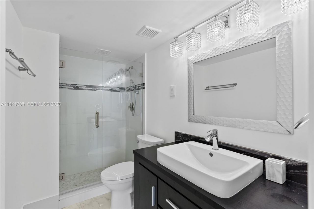 2851 NE 183rd St, Unit 2214E, Aventura, FL 33160 Photo