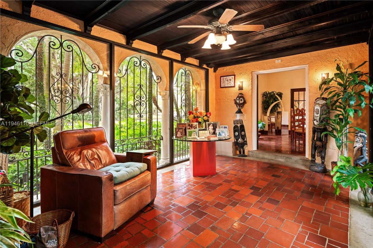 925 Castile Plz, Coral Gables, FL 33134 Photo