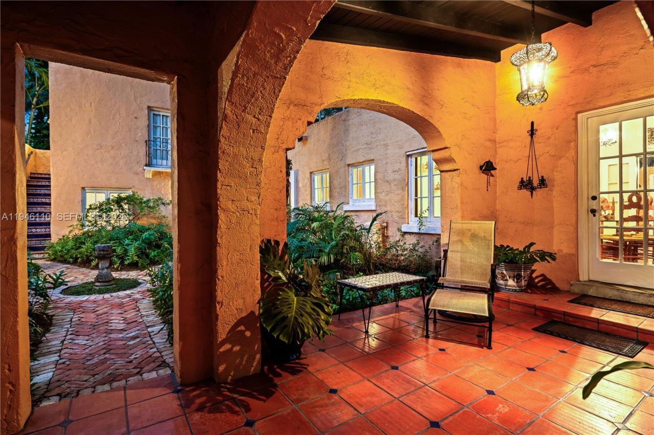 925 Castile Plz, Coral Gables, FL 33134 Photo