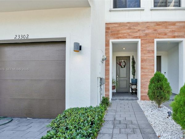 23302 SW 110th Ave, Homestead, FL 33032