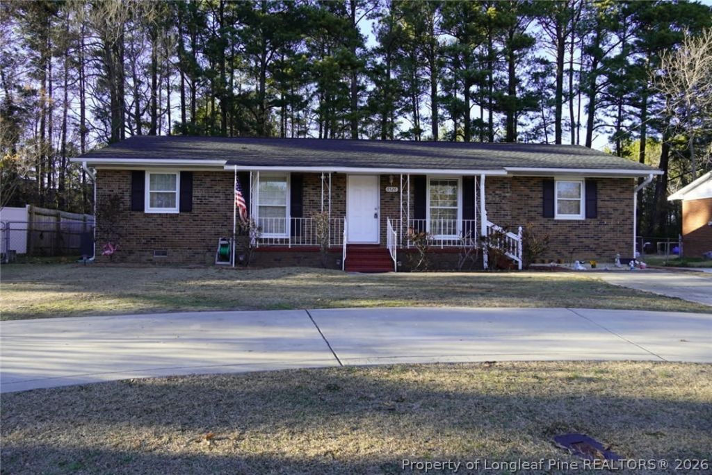 6526 Lark Drive, Fayetteville, NC 28314 Main Photo