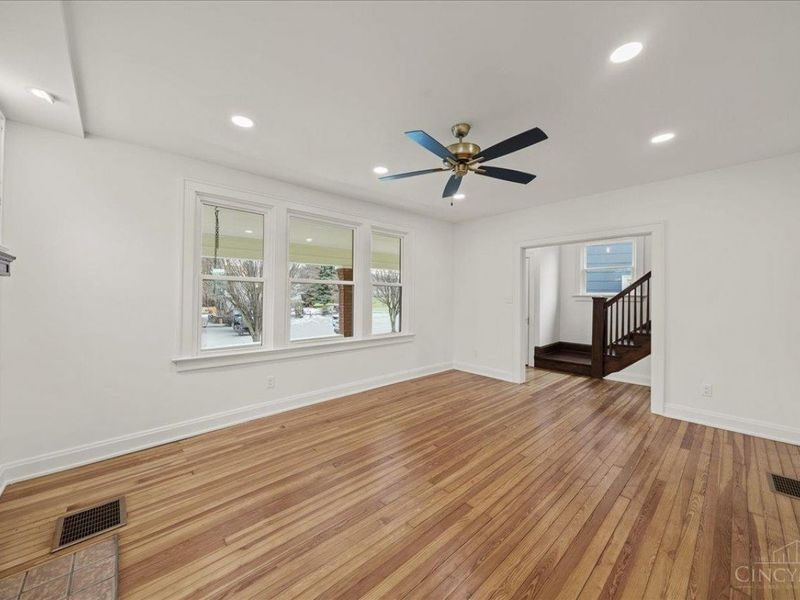 3067 Henshaw Avenue, Cincinnati, OH 45225 Photo 12