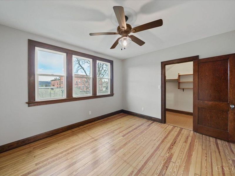 3067 Henshaw Avenue, Cincinnati, OH 45225 Photo 18