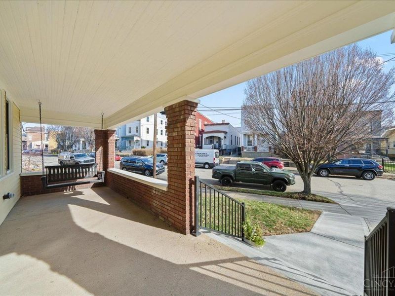 3067 Henshaw Avenue, Cincinnati, OH 45225 Photo 3