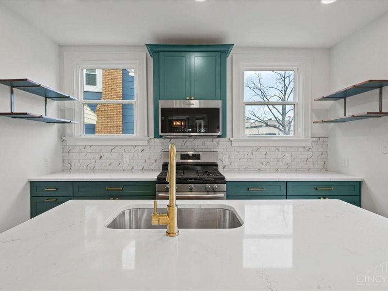 3067 Henshaw Avenue, Cincinnati, OH 45225 Photo 6