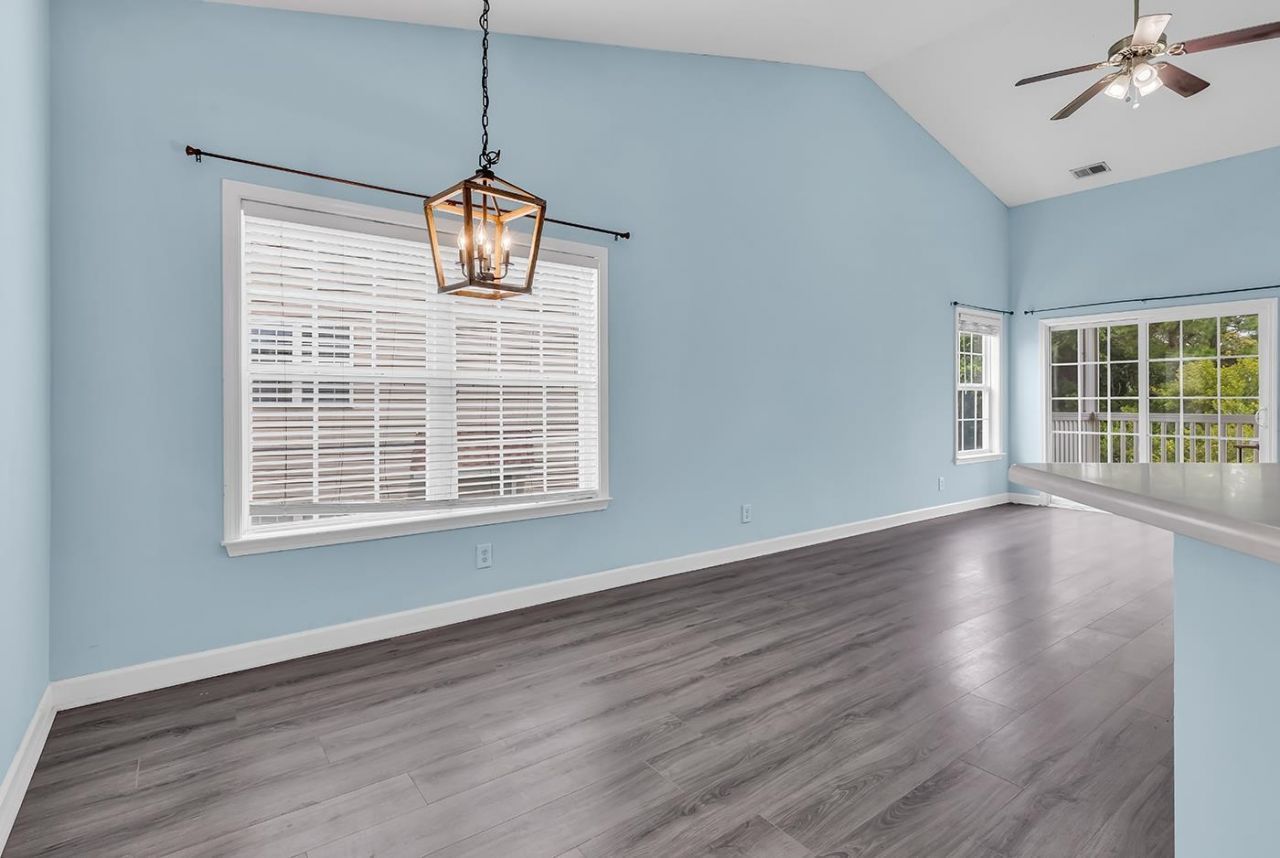 105 Ashley Park Dr. Photo 13