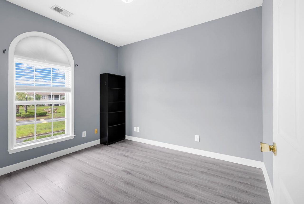 105 Ashley Park Dr. Photo 3