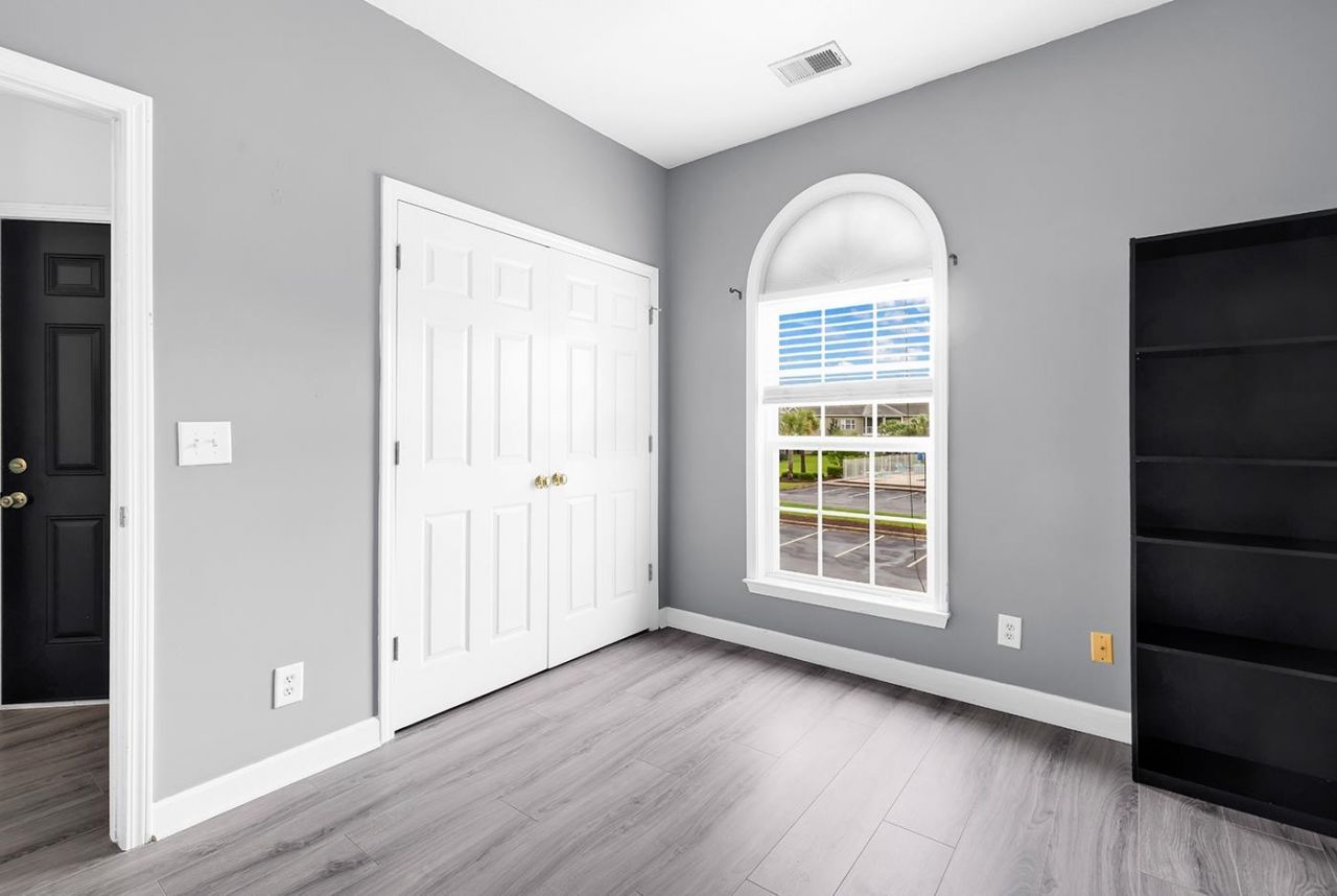 105 Ashley Park Dr. Photo 4