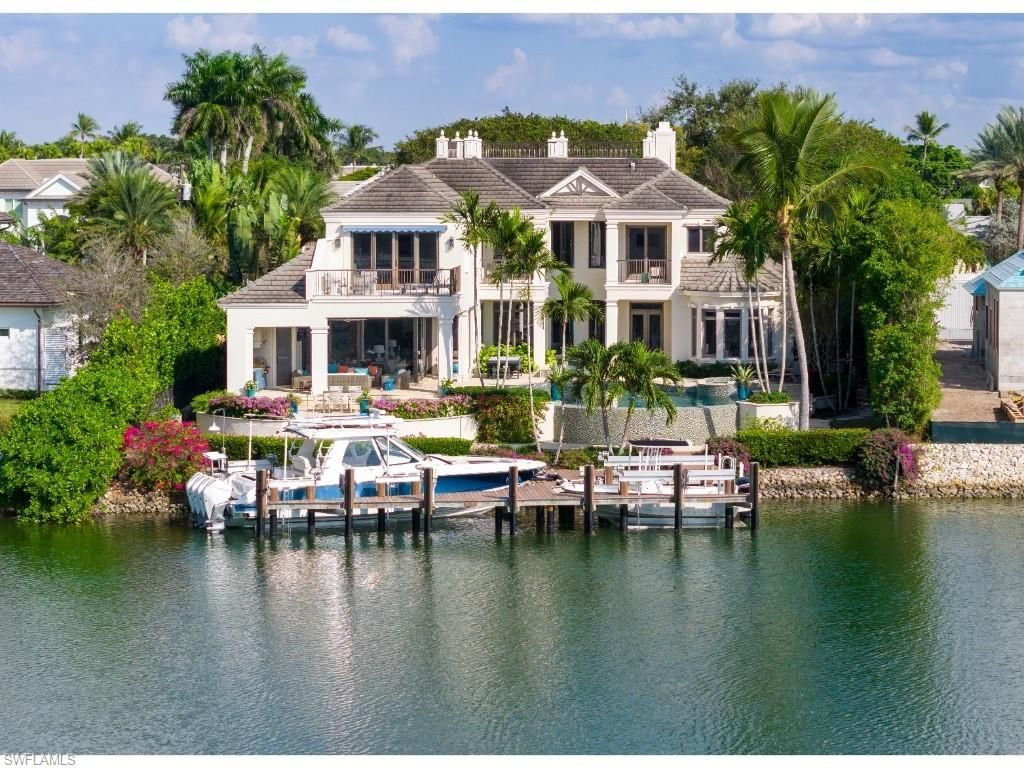 3430 Gin Ln, Naples, FL 34102 Photo