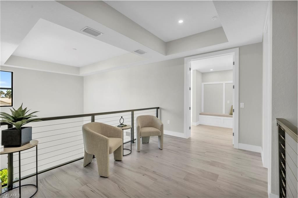 107 W Hilo St, Naples, FL 34113 Photo