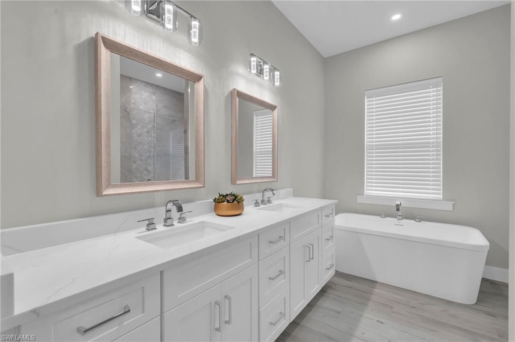 107 W Hilo St, Naples, FL 34113 Photo