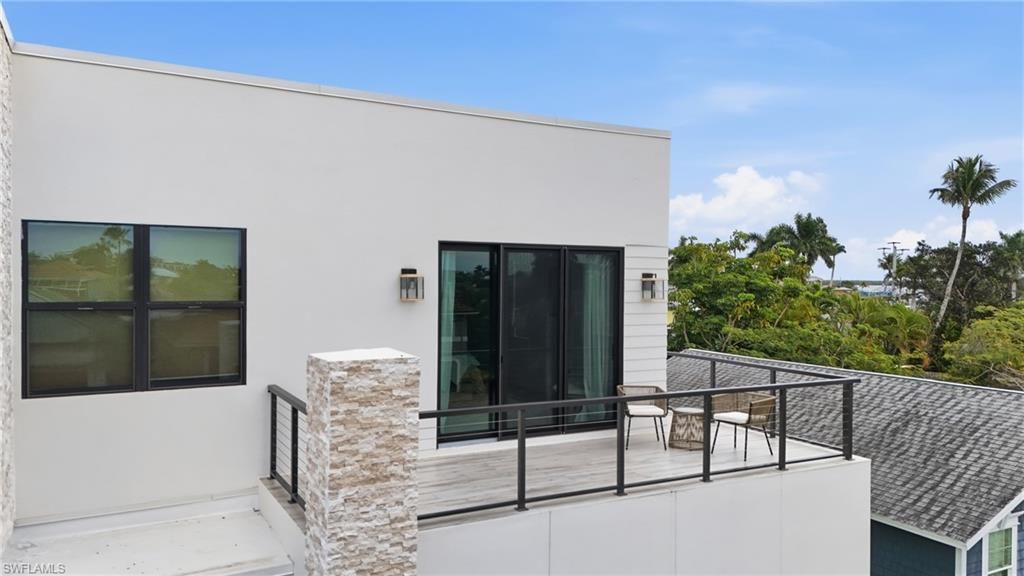 107 W Hilo St, Naples, FL 34113 Photo