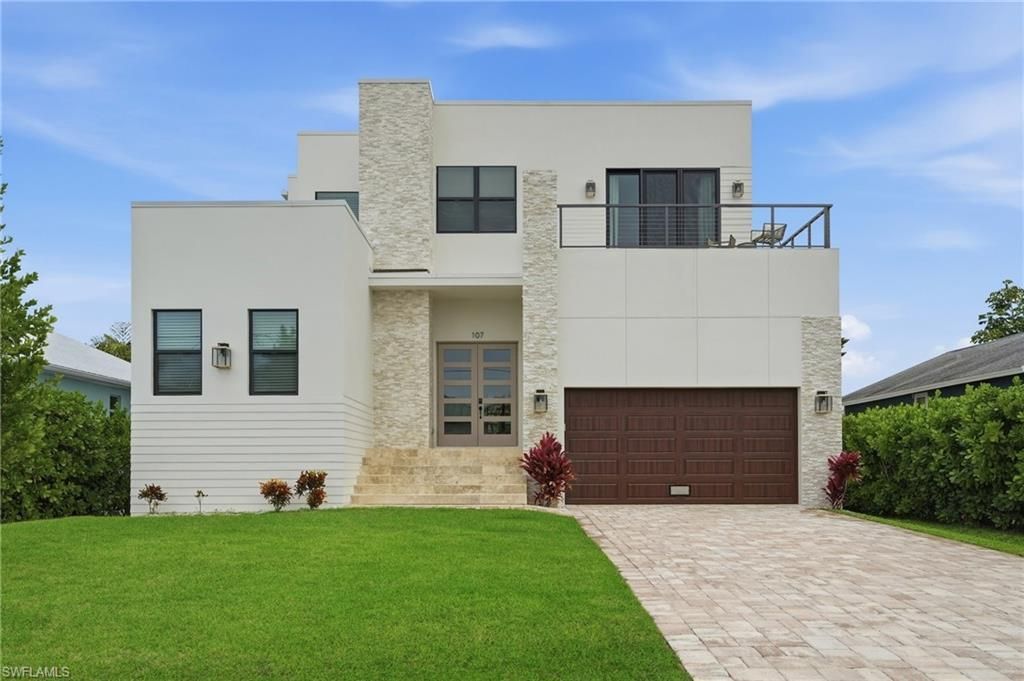 107 W Hilo St, Naples, FL 34113 Photo