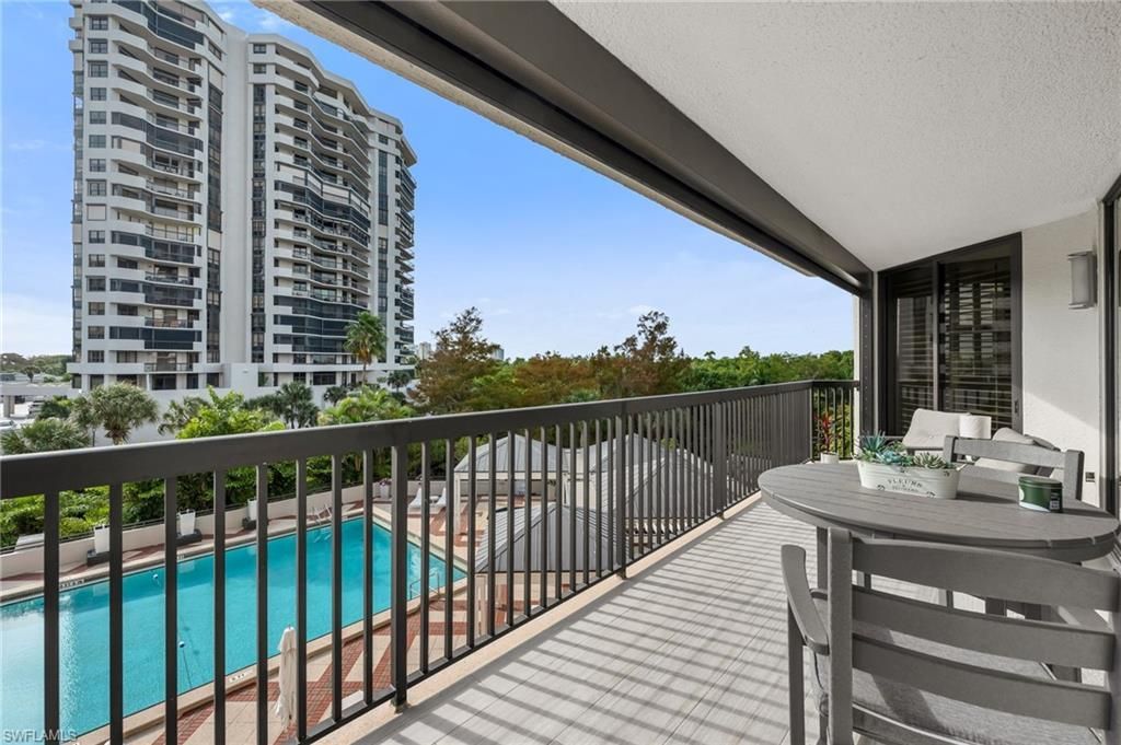 6075 Pelican Bay Blvd, Unit 303, Naples, FL 34108 Photo