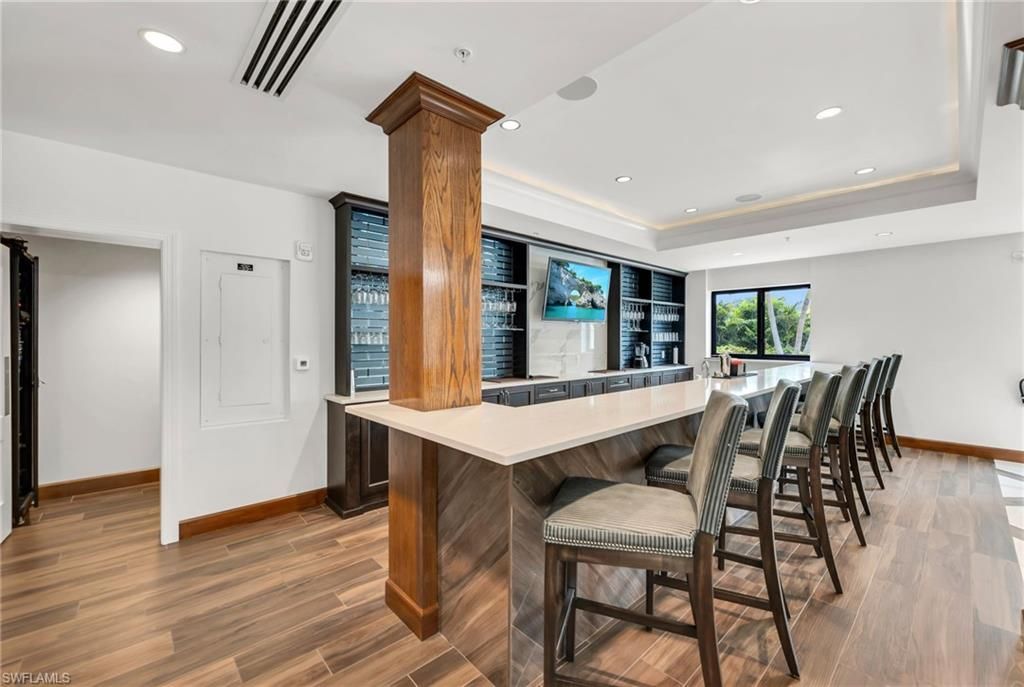 6075 Pelican Bay Blvd, Unit 303, Naples, FL 34108 Photo