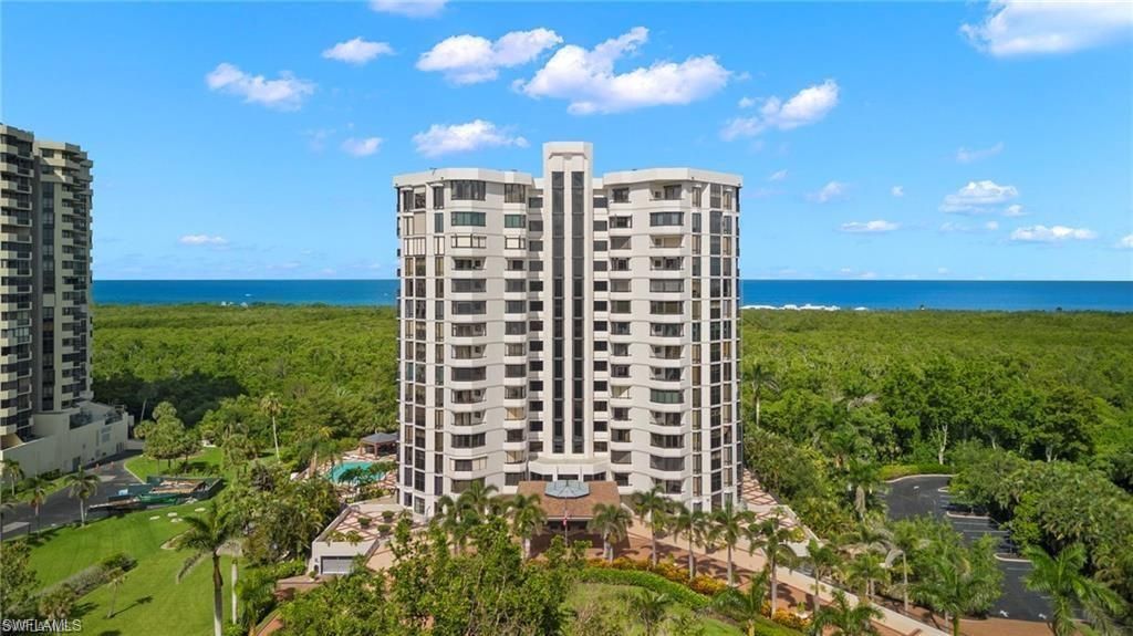 6075 Pelican Bay Blvd, Unit 303, Naples, FL 34108 Photo
