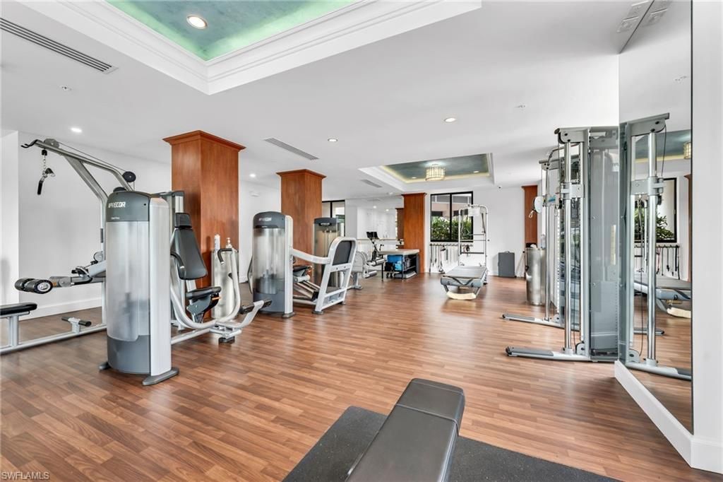 6075 Pelican Bay Blvd, Unit 303, Naples, FL 34108 Photo