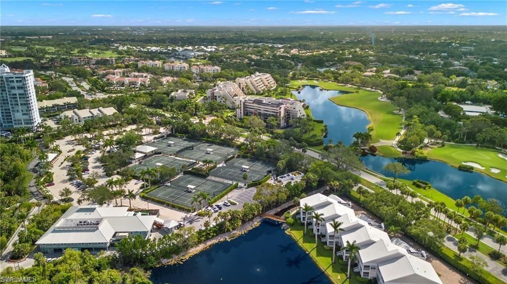 6075 Pelican Bay Blvd, Unit 303, Naples, FL 34108 Photo