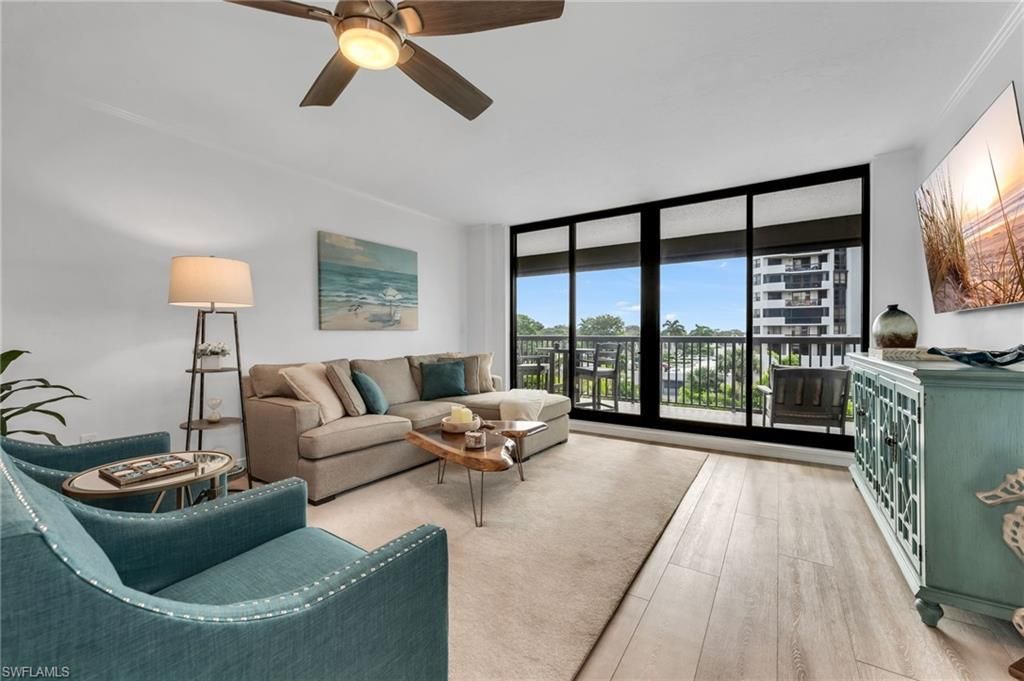 6075 Pelican Bay Blvd, Unit 303, Naples, FL 34108 Photo