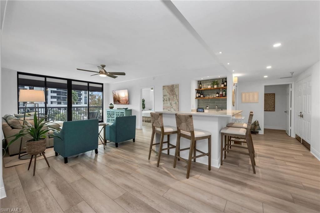 6075 Pelican Bay Blvd, Unit 303, Naples, FL 34108 Photo